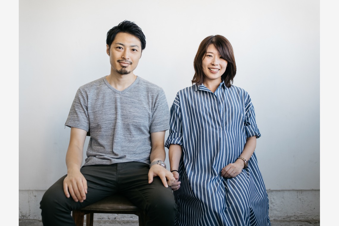 植村由理が撮影したマタニティフォトのアルバム「マタニティフォト@スタジオ」