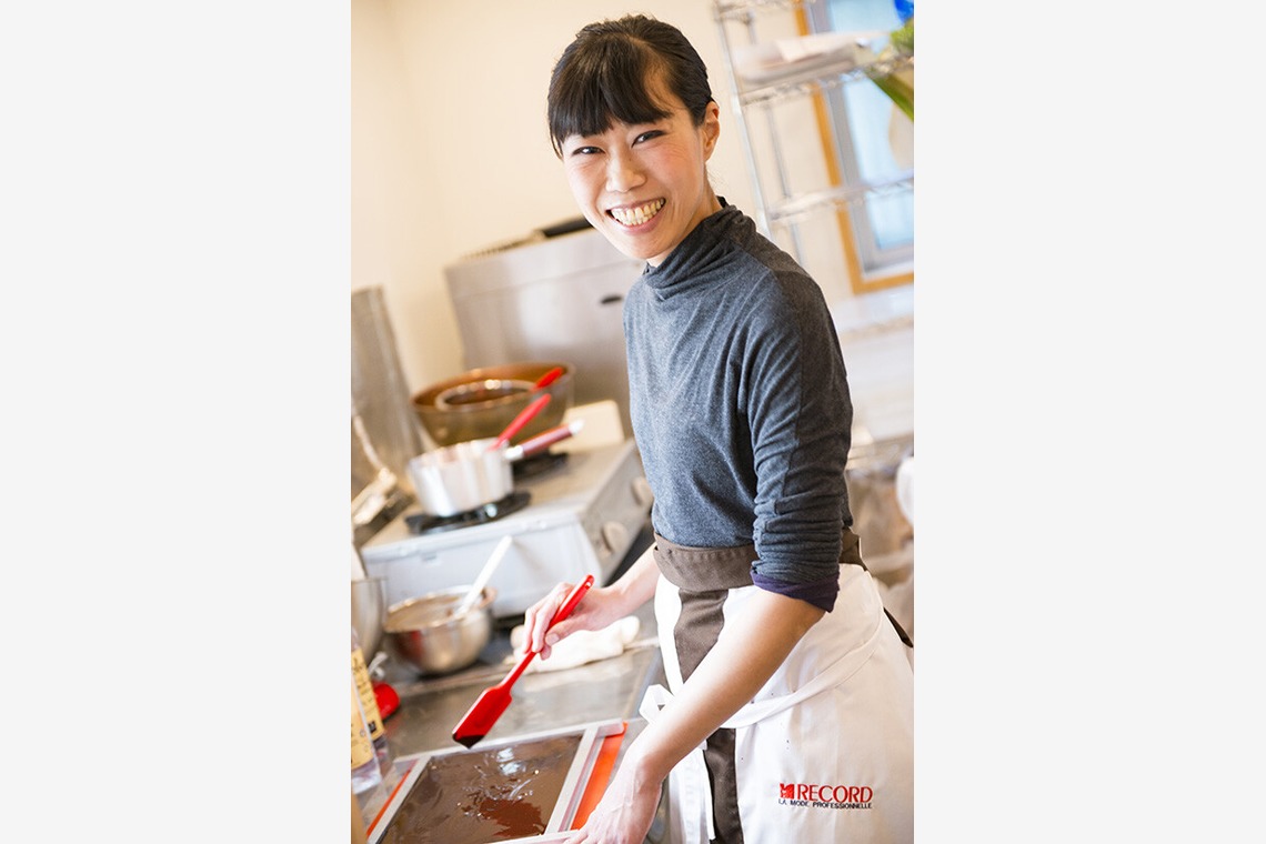 本郷直人が撮影した写真のアルバム「人物　インタビュー」