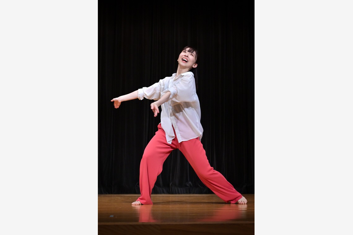 アスリートメディアが撮影した写真のアルバム「ダンス」