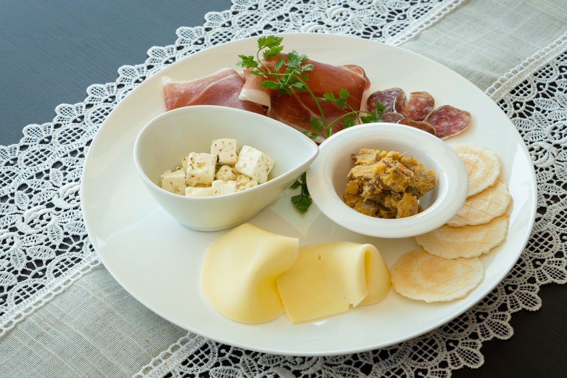 宮嶋凜が撮影した「レストランでの内観・料理撮影」の写真