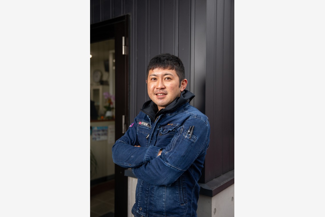 岩坪眞一郎が撮影した写真のアルバム「SNS、宣材写真」