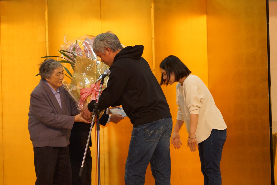 Album of the After-party Photo Shoot taken by 石橋宙大 - A party to celebrate a relative's award