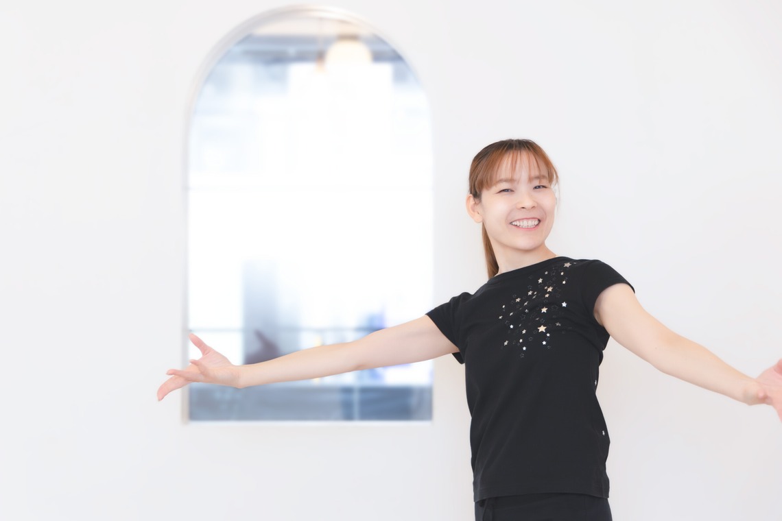 トニーデザインが撮影した写真のアルバム「ホットヨガ・ダンススクール」