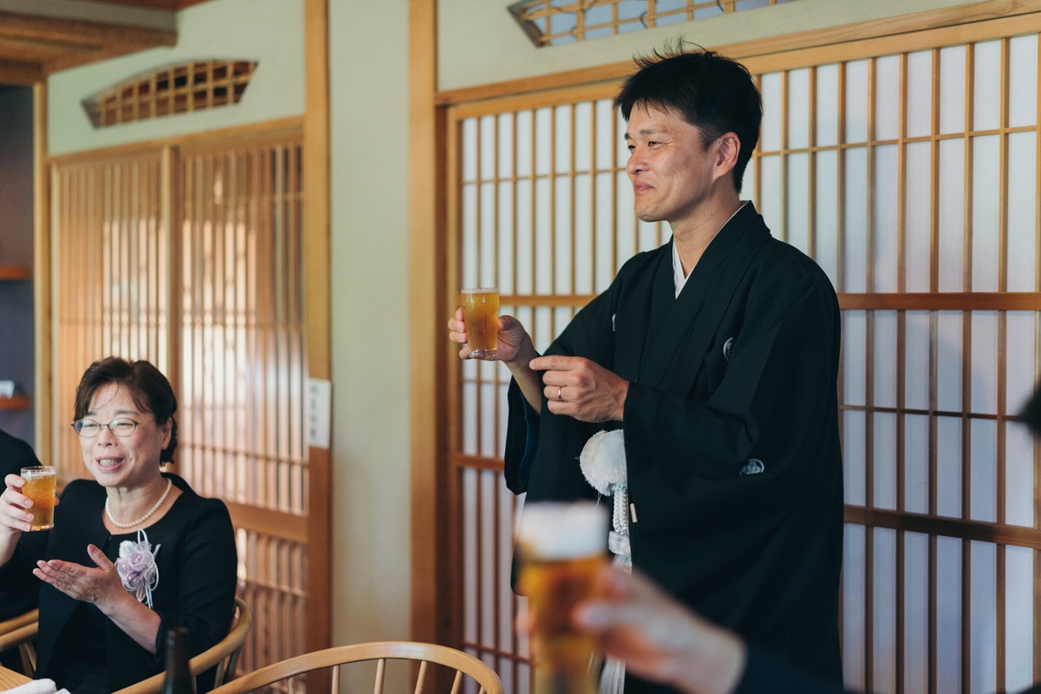 大坪幹武が撮影した写真のアルバム「婚礼」