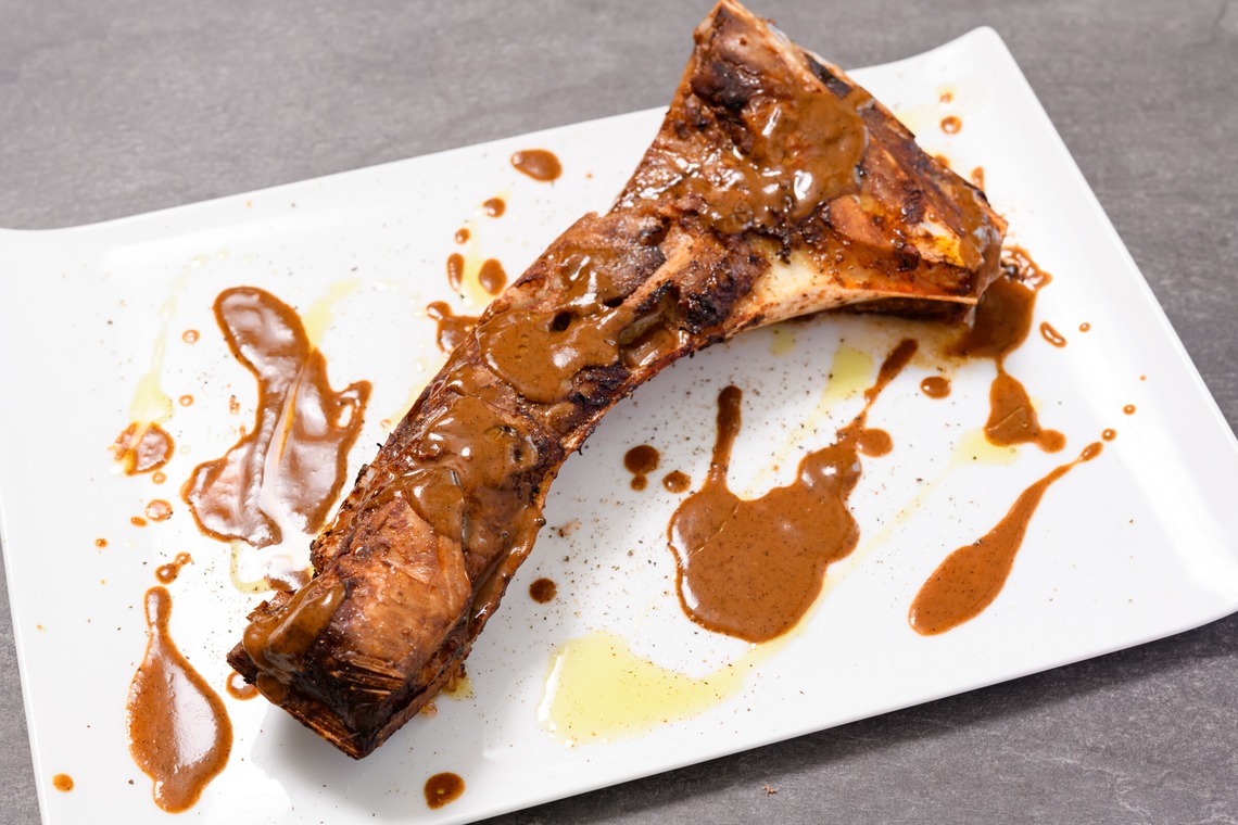 中川昌幸が撮影した写真のアルバム「'Ulalena 創作フレンチ」