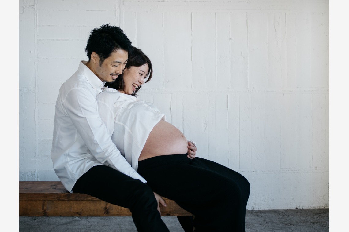 植村由理が撮影したマタニティフォトのアルバム「マタニティフォト@スタジオ」