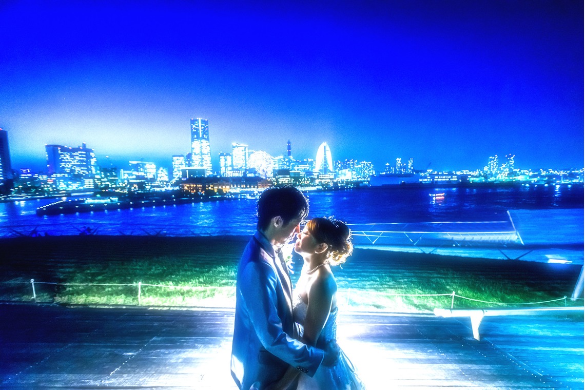 アトリエ　エピカ/清水　一哉が撮影した写真のアルバム「大桟橋　ロケーション撮影」