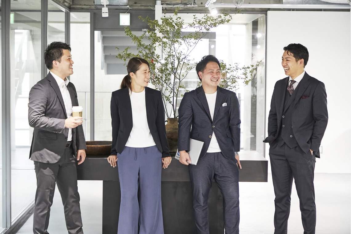 moto.uが撮影した写真のアルバム「ビジネス」