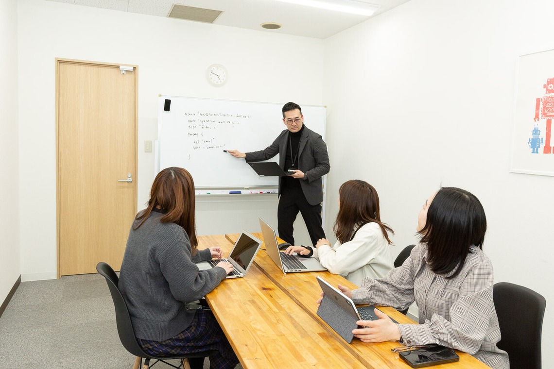 ストロボ　フォトサービスが撮影した写真のアルバム「IT企業様」