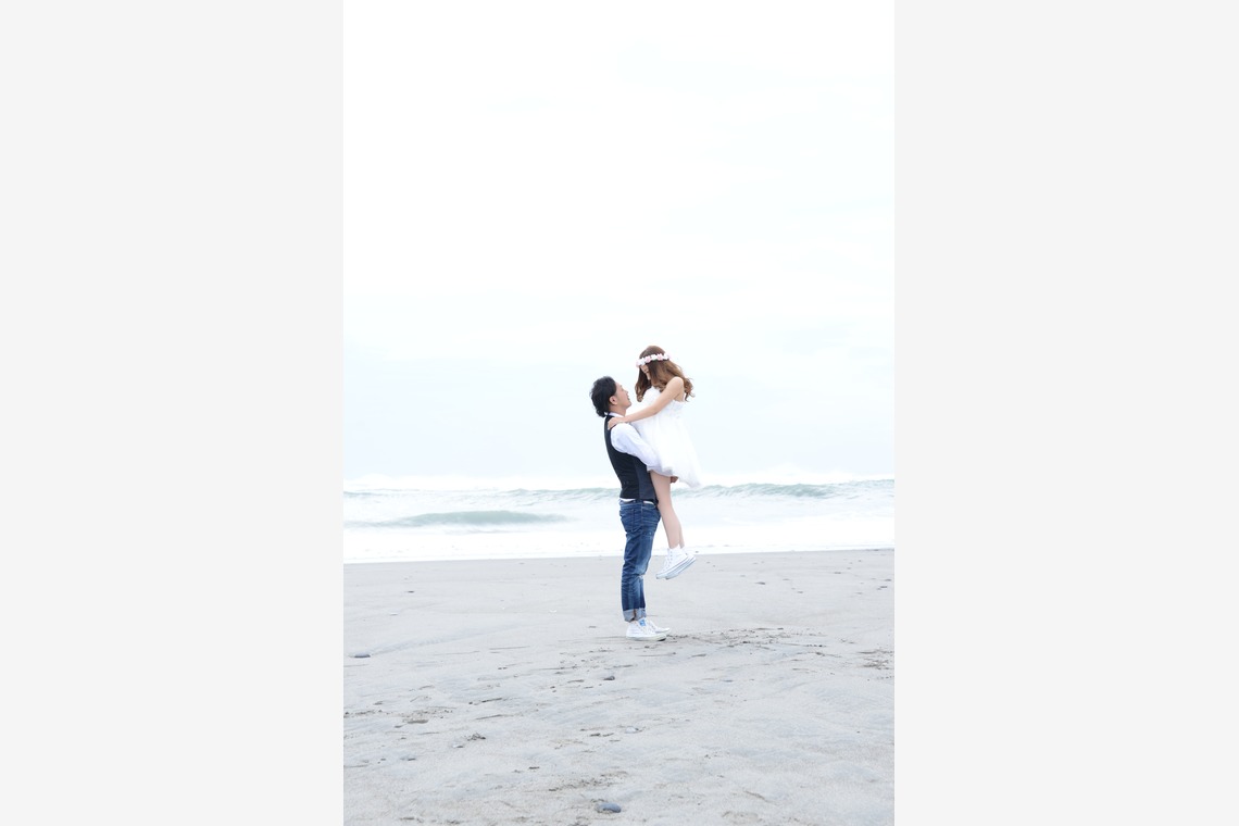 大高景士 (ohtaka photo studio)が撮影した「エンゲージメントフォト」の写真