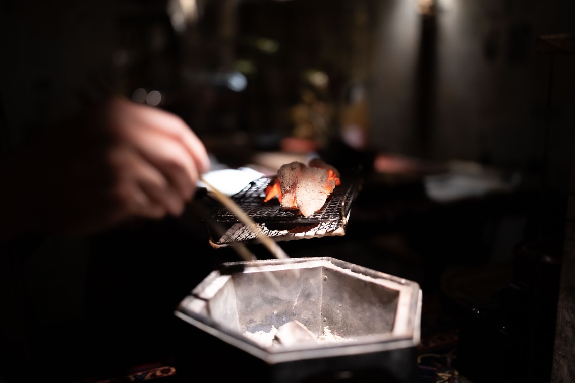 田中愛実が撮影した写真のアルバム「nokishita711 lipuid cuisine」