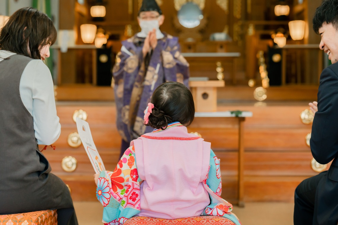 須田桃加が撮影した写真のアルバム「護国神社七五三」