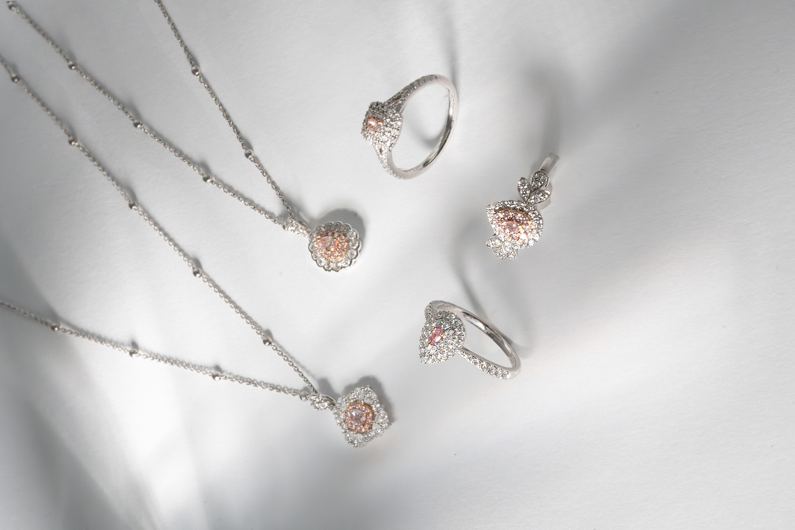 ヒロイ　タカヒトが撮影した「ジュエリー撮影」の写真