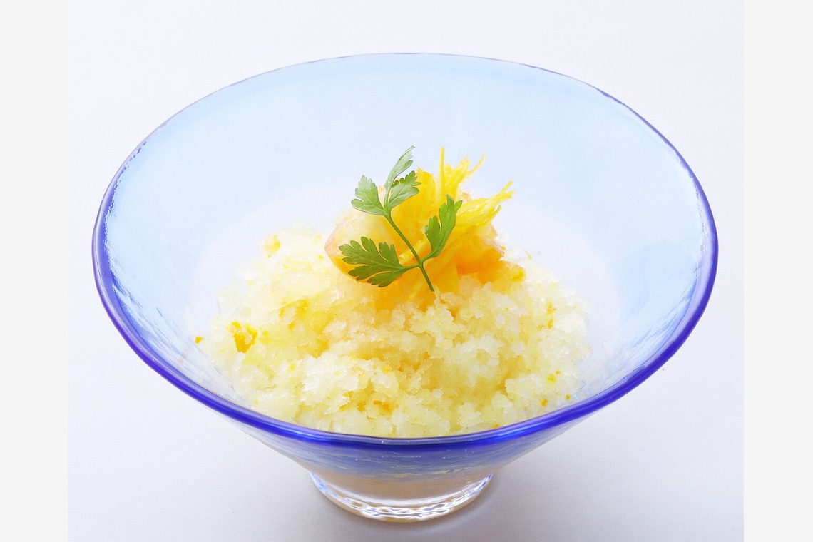 森安　照が撮影した写真のアルバム「スイーツ」