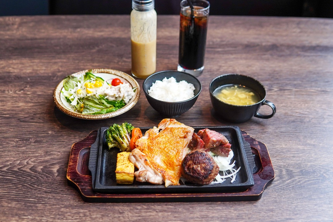 株式会社山口メディアプランニングが撮影した写真のアルバム「ステーキレストラン撮影」