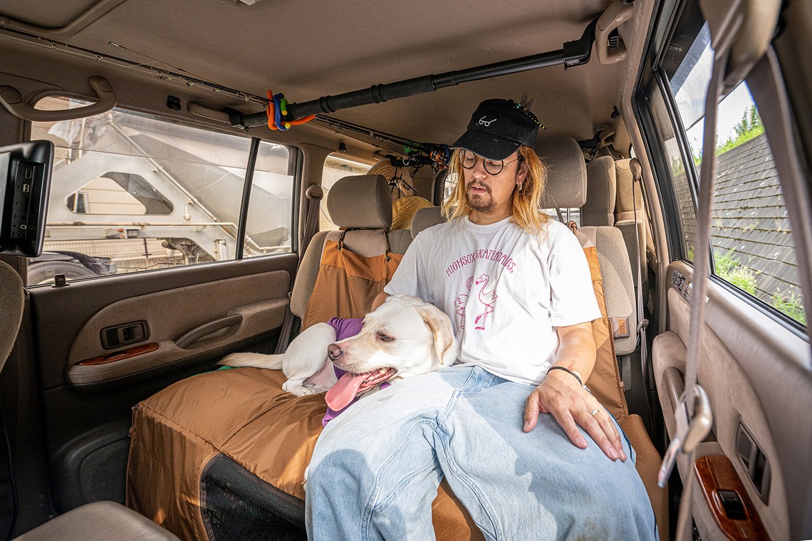 吉田佳央が撮影した「DOG SHOOTING」の写真