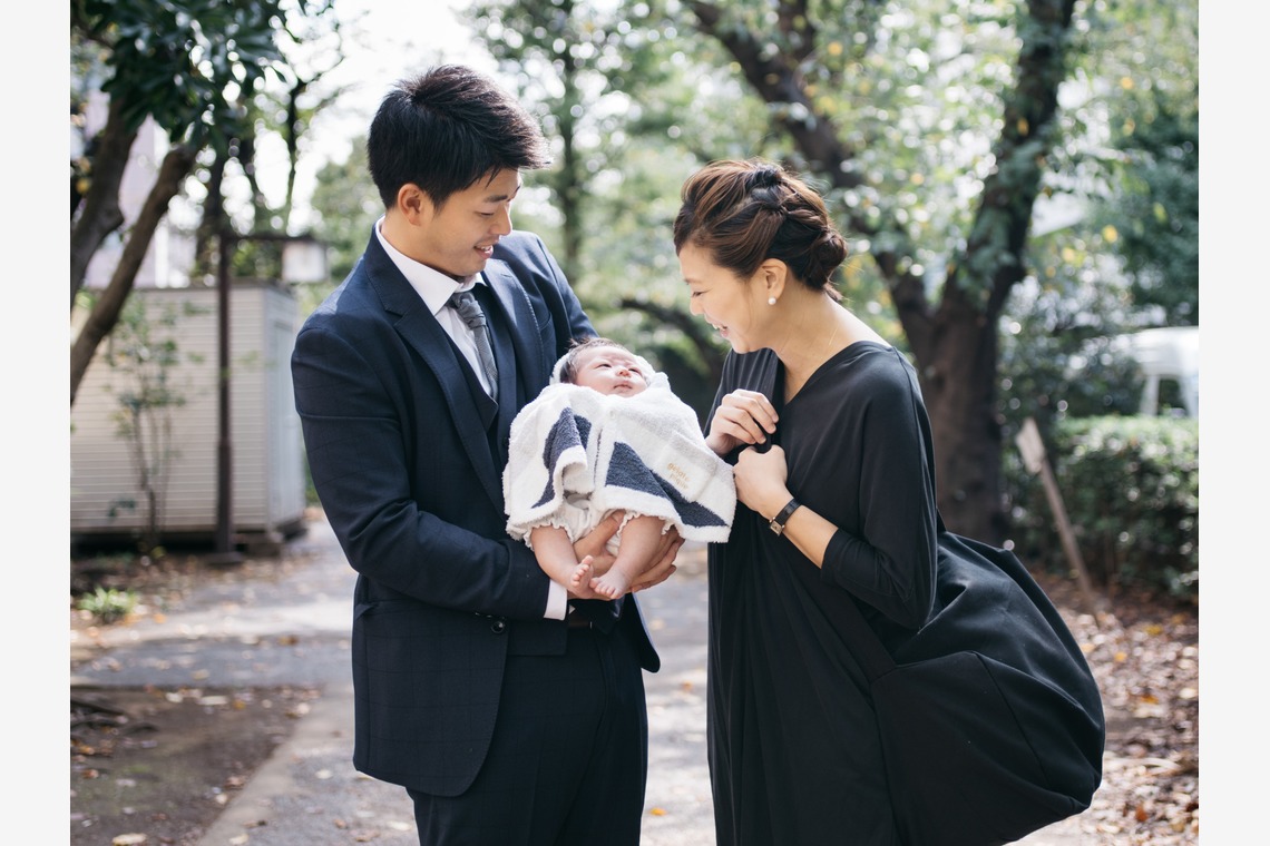 植村由理が出張撮影した家族写真(キッズ,ベビーフォト)などが写った「お宮参り　＠水天宮」の家族写真