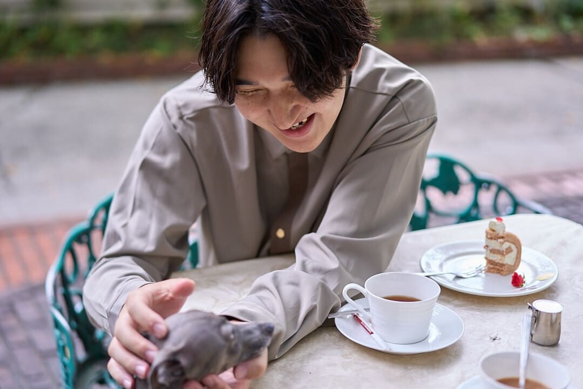 Actが撮影した写真のアルバム「愛犬とのカップルフォト」