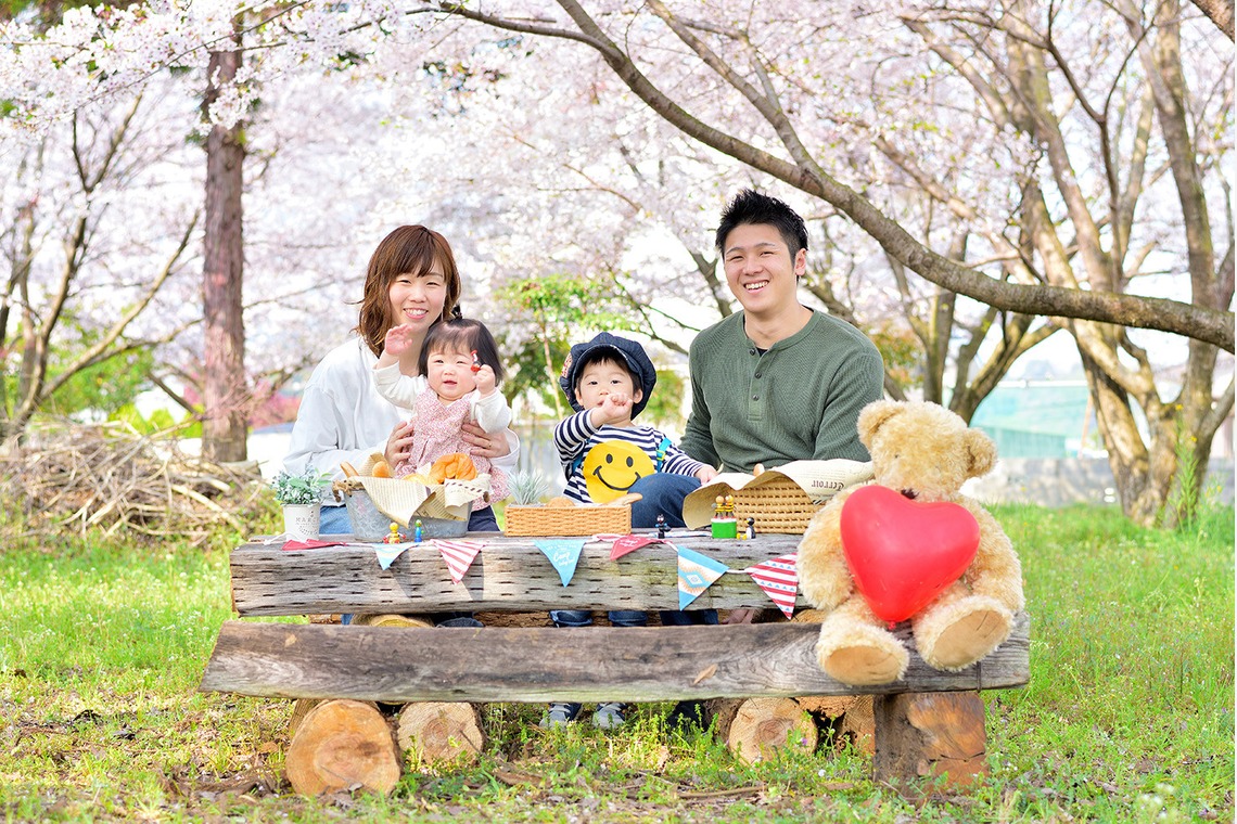 Design studio lumière（井上 敦仁）が撮影した写真のアルバム「みんなでお花見」