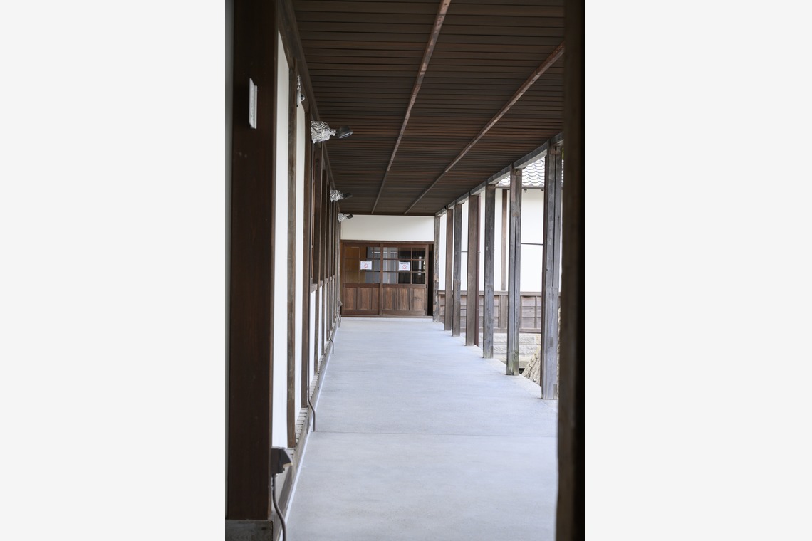 ならもとかずやが撮影した「旧和歌山県議会議事堂」の写真