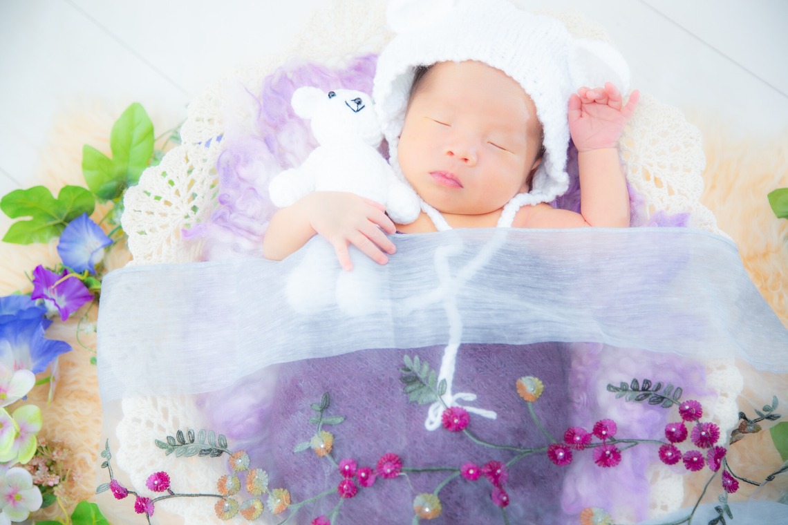 chuchan photo officeが出張撮影した家族写真(キッズ,ベビーフォト)などが写った「神戸のニューボンフォト」の家族写真