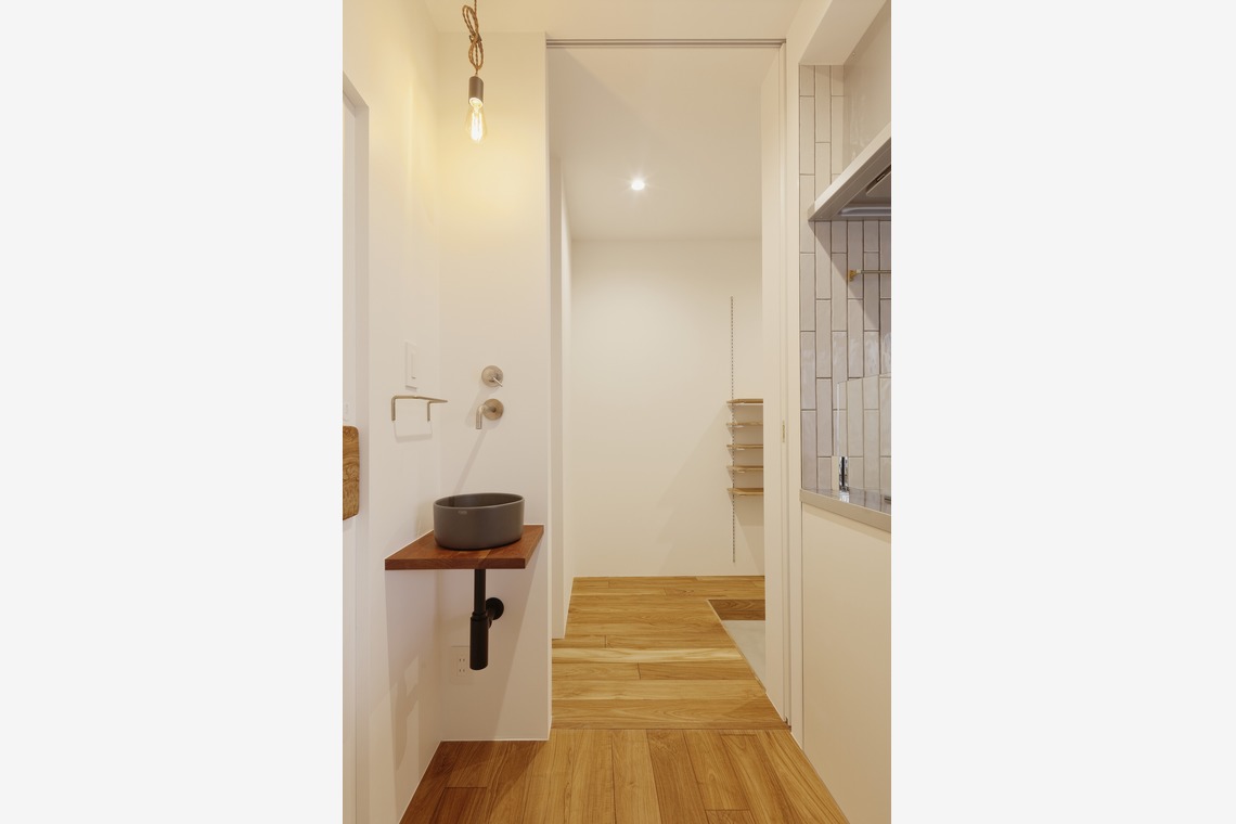 井上隆司が撮影した写真のアルバム「建築写真 住宅リノベーション」