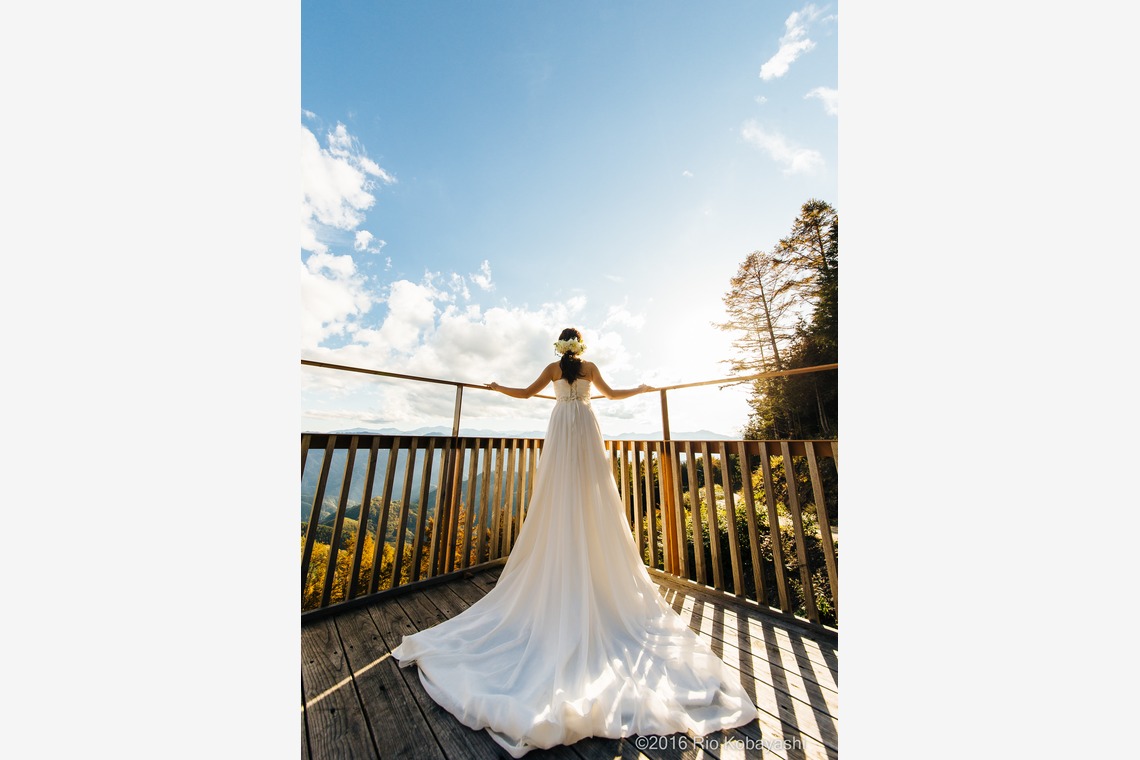 -R-studio アールスタジオが撮影した「ウェディング当日、洋和装前撮り、後撮り、エンゲージメントフォトなどすべてを含むポートフォリオです。」の写真