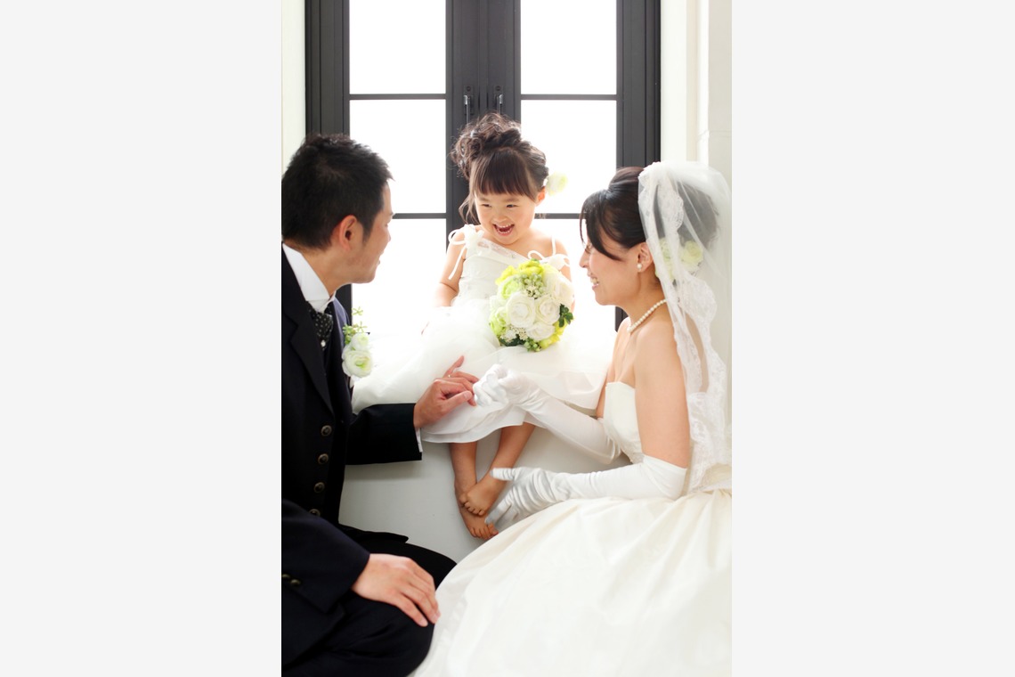 ほんとうにかわいい結婚写真ecoo（エクー）