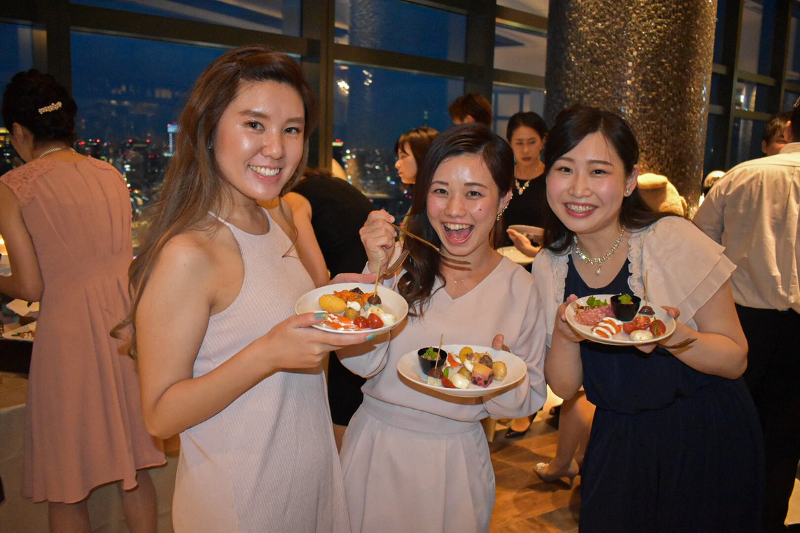 Album of the After-party Photo Shoot taken by KazuhiroGOYA - wedding after party photography