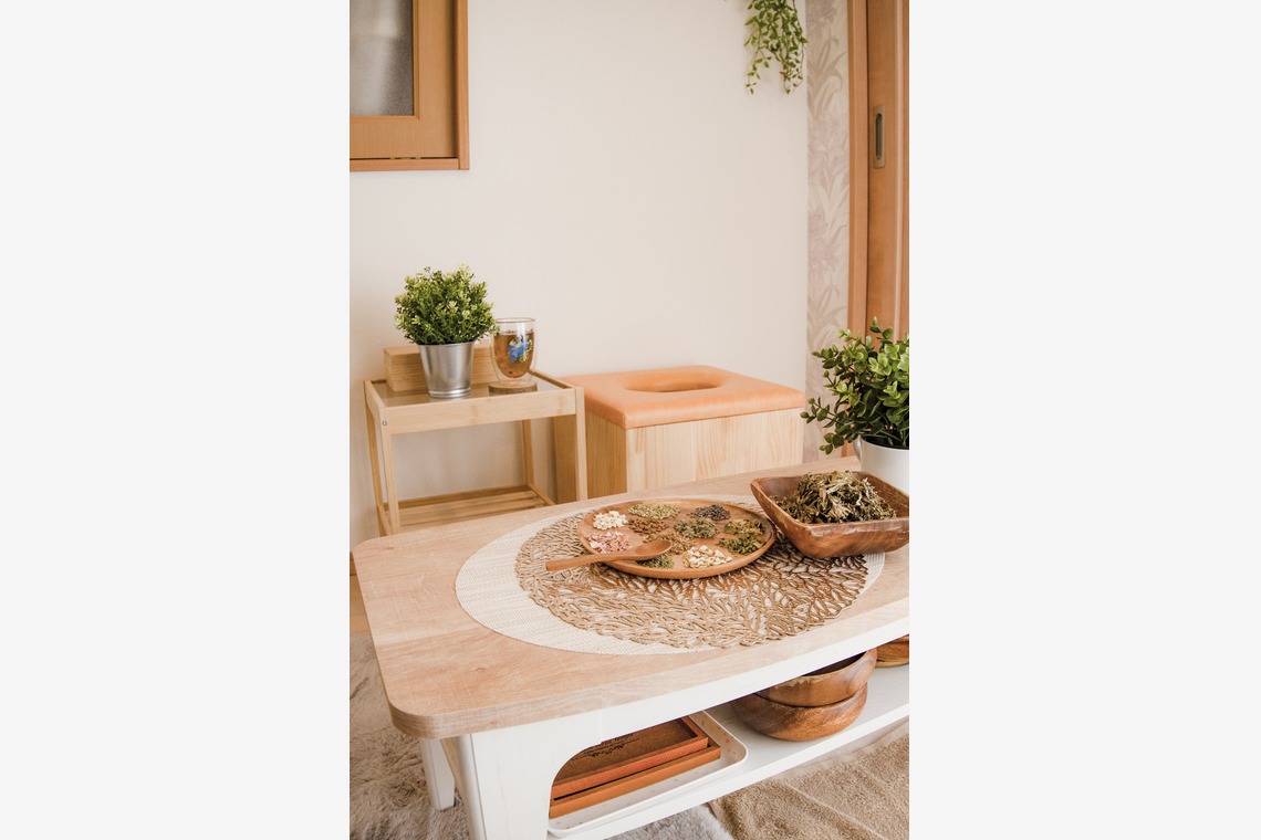 Photographer YUUKIが撮影した写真のアルバム「Yomogimushi Salon.」