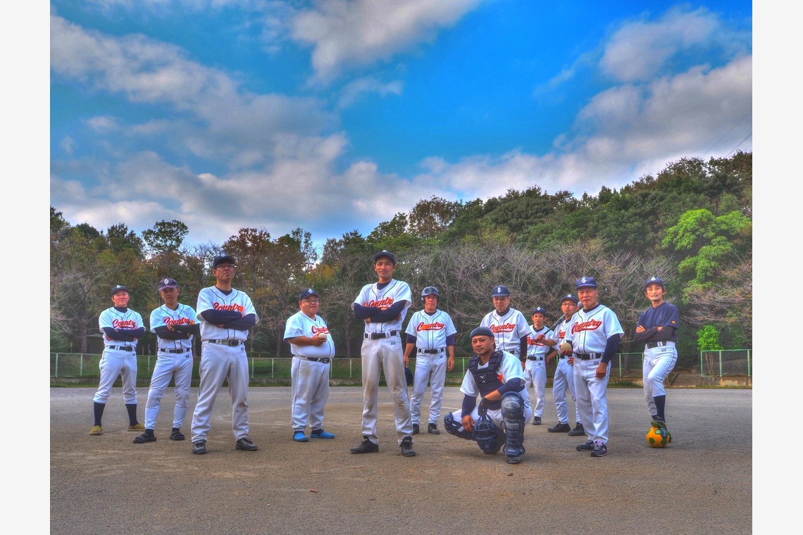 レオン・スナップサービスが撮影した写真のアルバム「HDR ソフトボールチーム」