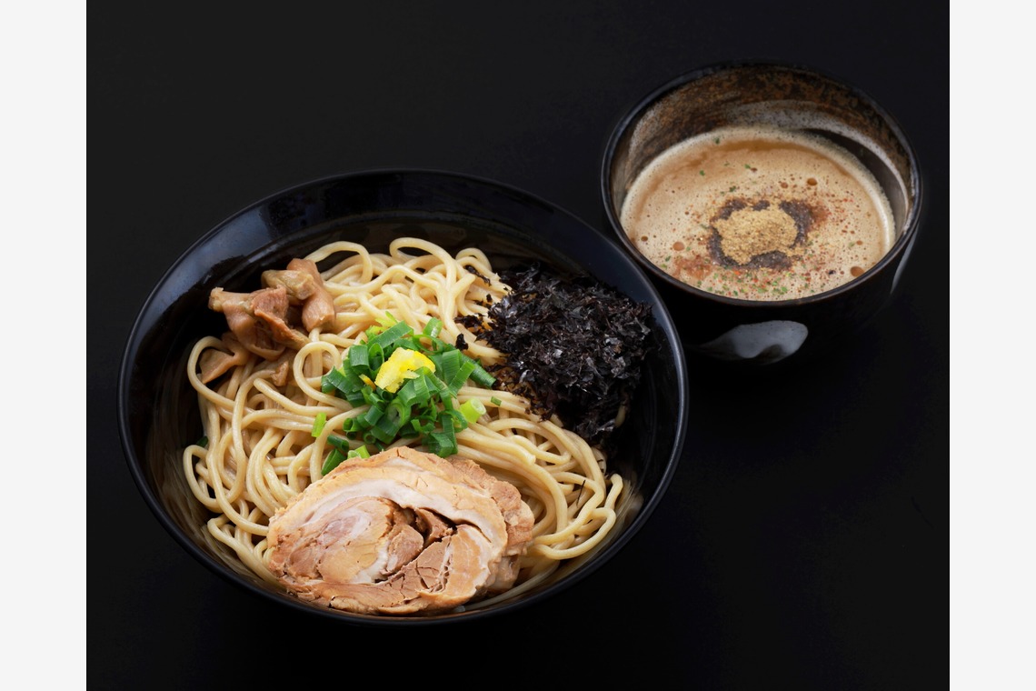 森安　照が撮影した写真のアルバム「ラーメン屋さん・メニュー」