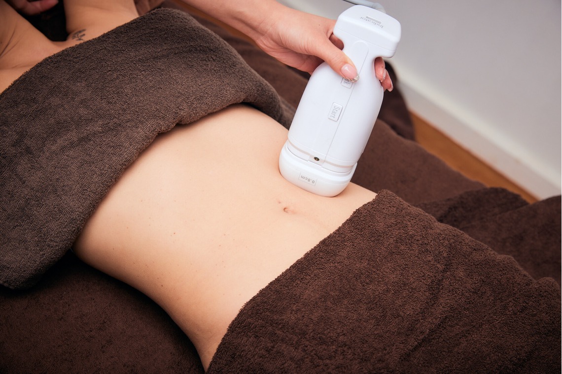 ケイムラナカが撮影した「サロン」の写真