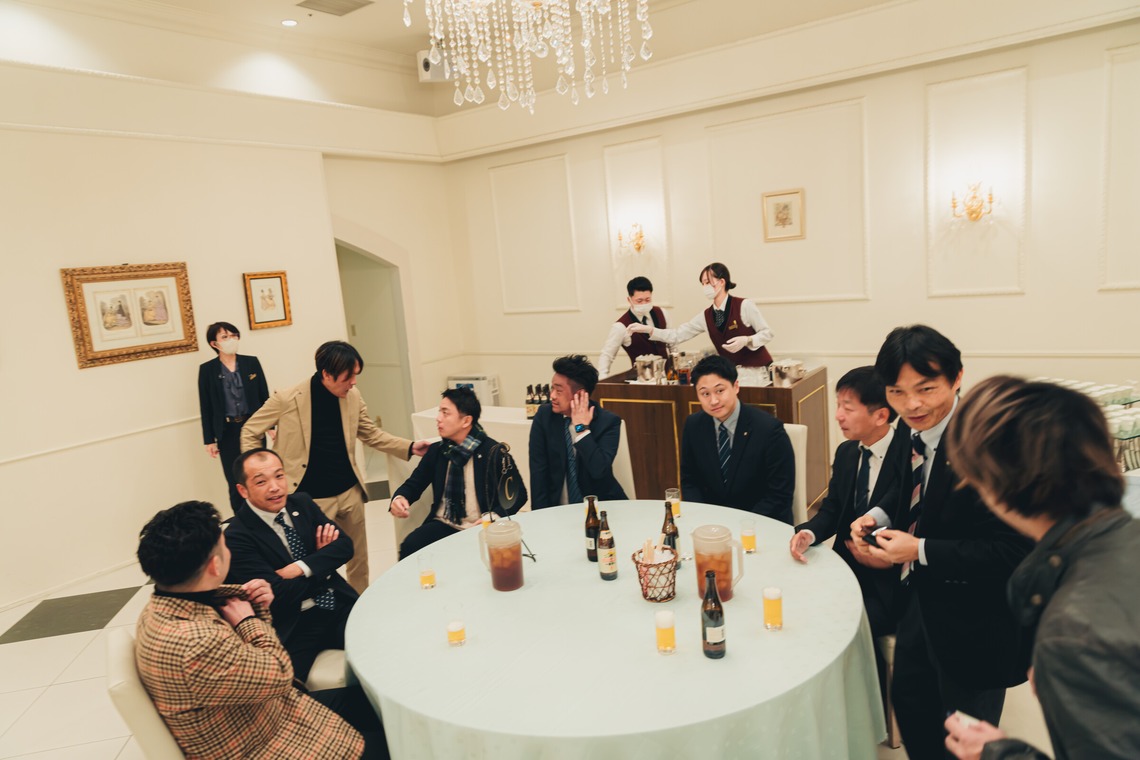 内藤駿介が撮影した写真のアルバム「企業忘年会撮影」