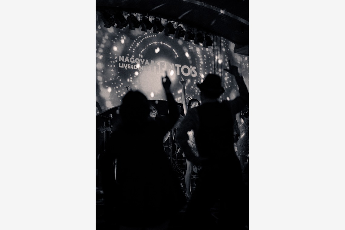 AVSが撮影した写真のアルバム「イベント」