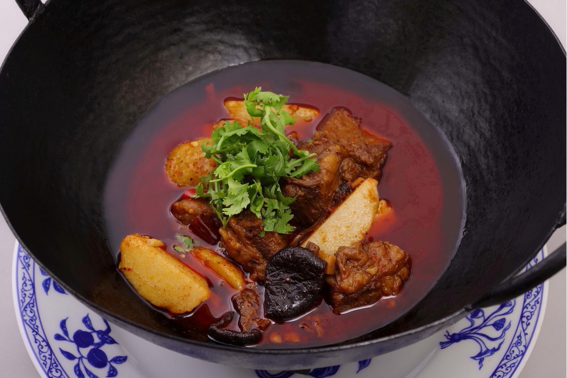 森安　照が撮影した写真のアルバム「四川料理」