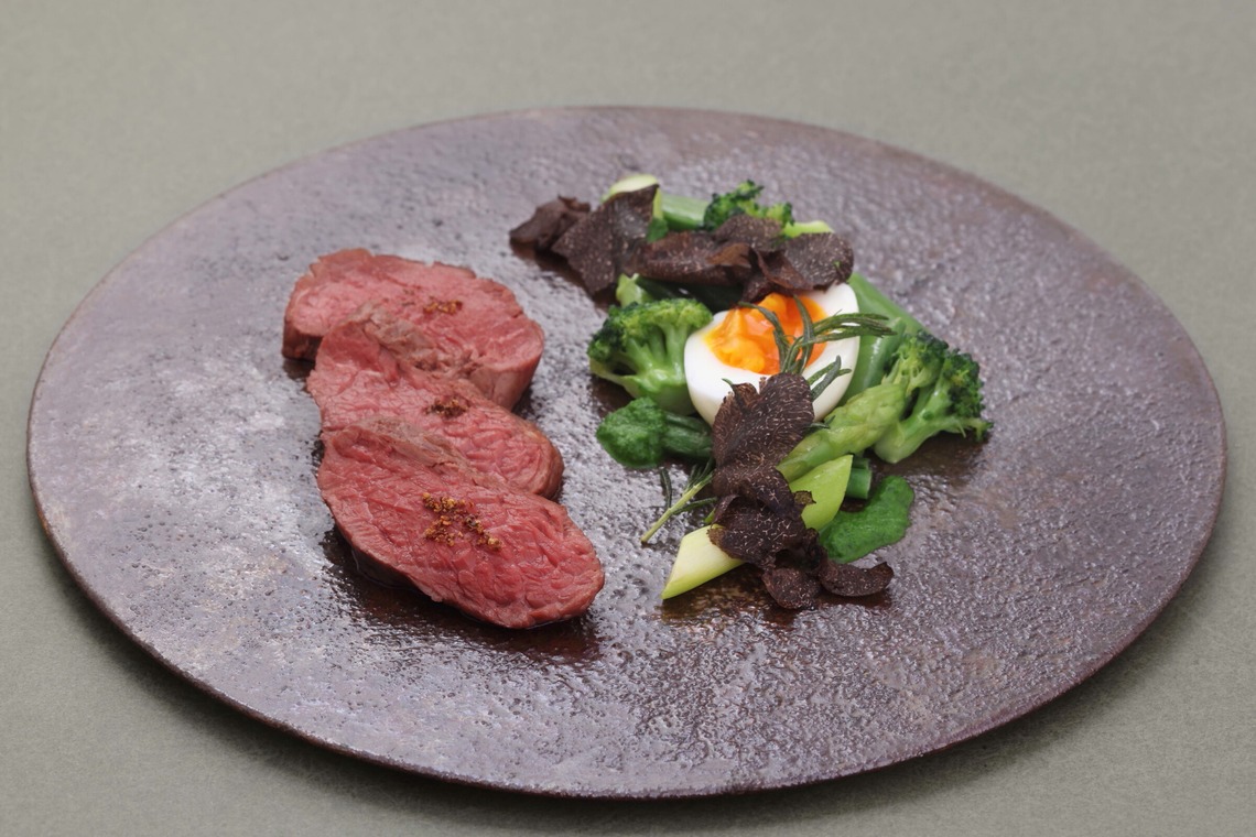 森安　照が撮影した写真のアルバム「イタリアン・レストランメニュー」