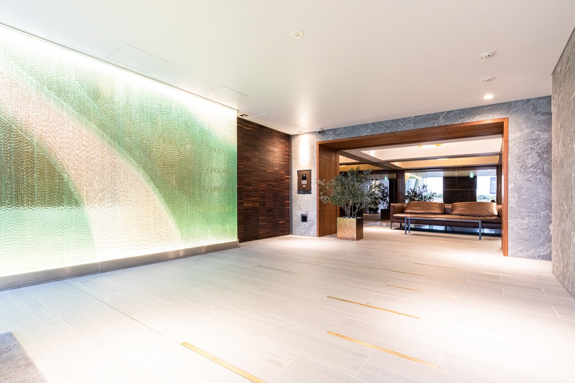 大森美紗生が撮影した写真のアルバム「マンション外観・共用部集」