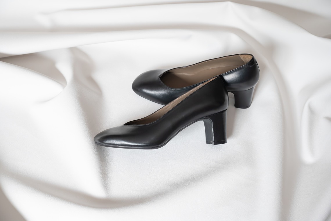 Batz Photoが撮影した写真のアルバム「パンプス物撮り」