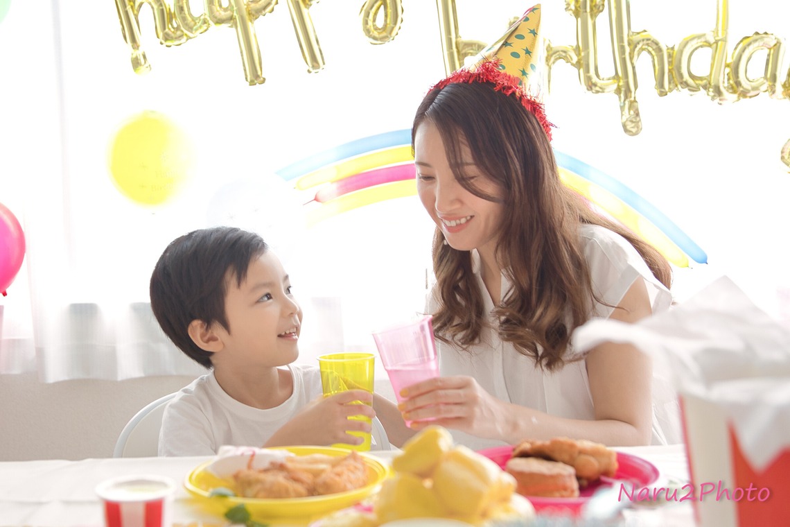 naru2photoが撮影した家族写真の出張撮影のアルバム「お誕生会」