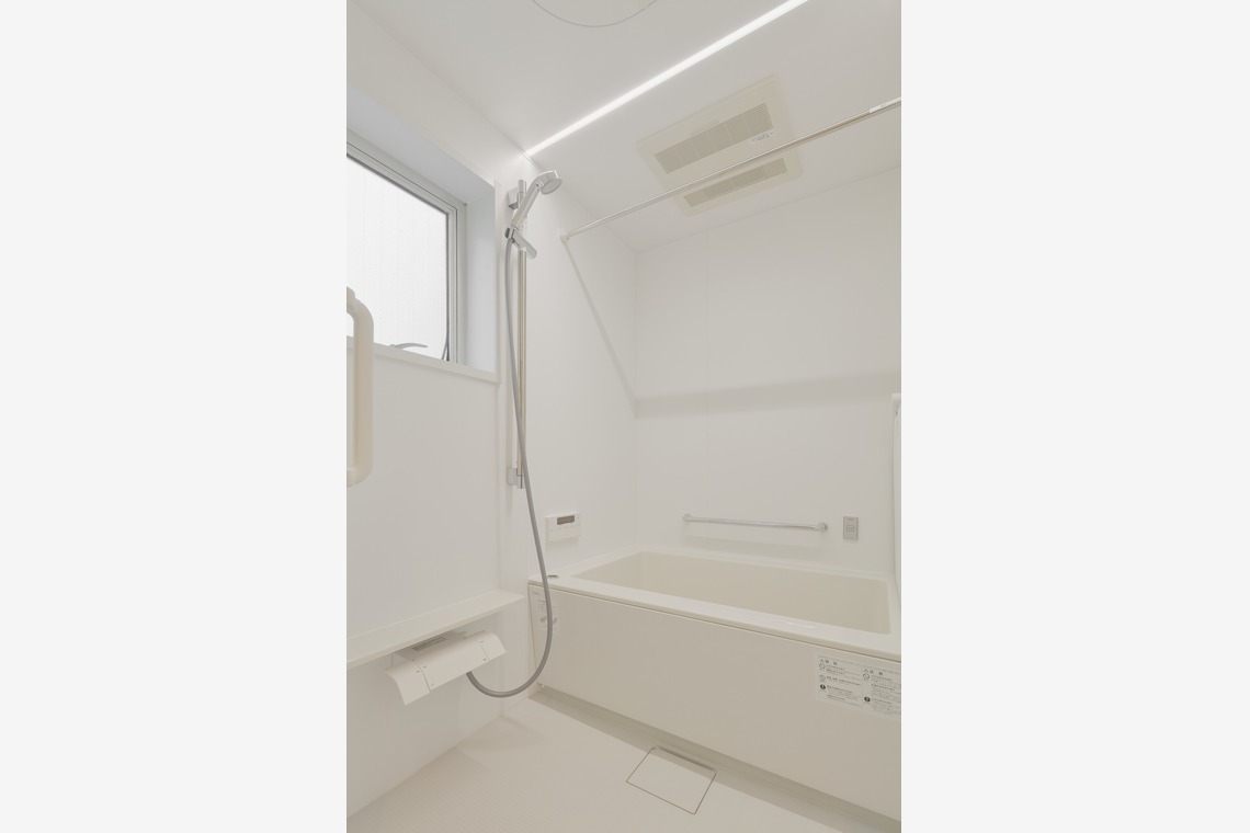 井上隆司が撮影した写真のアルバム「建築写真 住宅リノベーション」