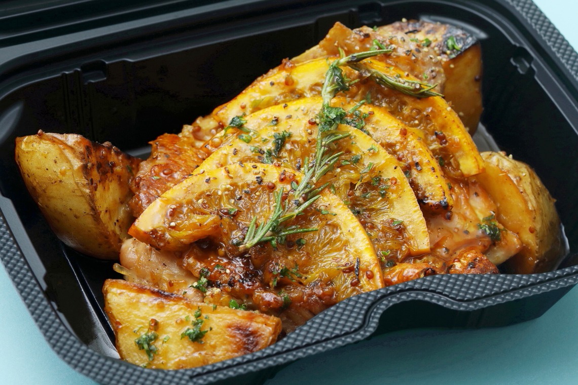 森安　照が撮影した写真のアルバム「ステーキ・ハンバーグ・カレー・オムライス・弁当・レストランメニュー」