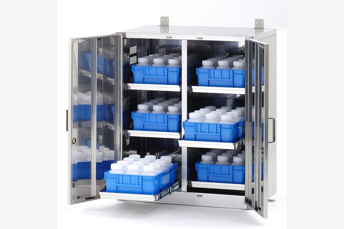 有限会社スタジオホリデーが撮影した写真のアルバム「インテリア関係　セット組　家具，什器」