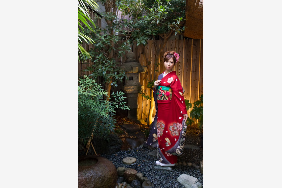 スマイルハンターが出張撮影した家族写真(キッズ,ベビーフォト)などが写った「成人式フォト」の家族写真