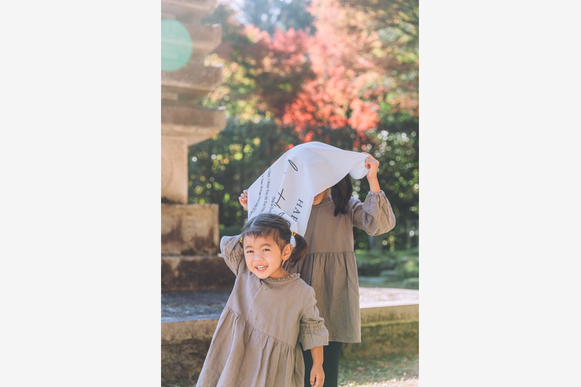 多田正子が出張撮影した家族写真(キッズ,ベビーフォト)などが写った「ファミリーフォト（バースデーフォト）」の家族写真