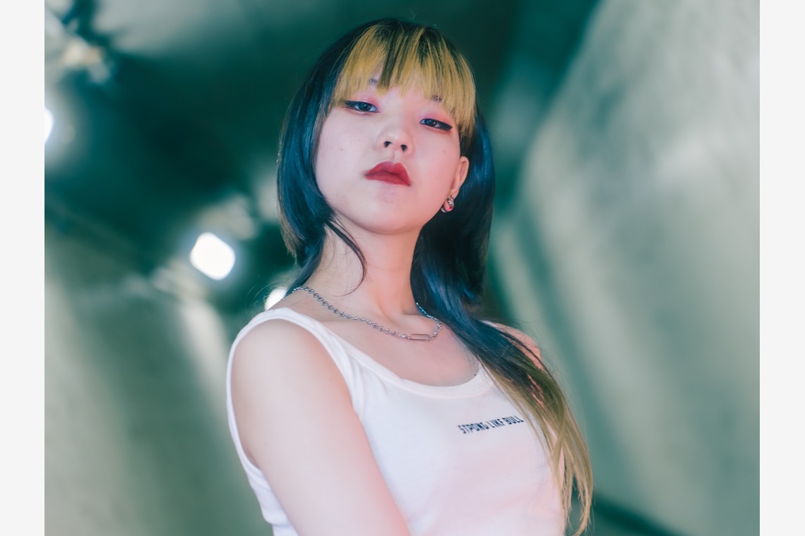 いいだが撮影した写真のアルバム「アーティスト写真」