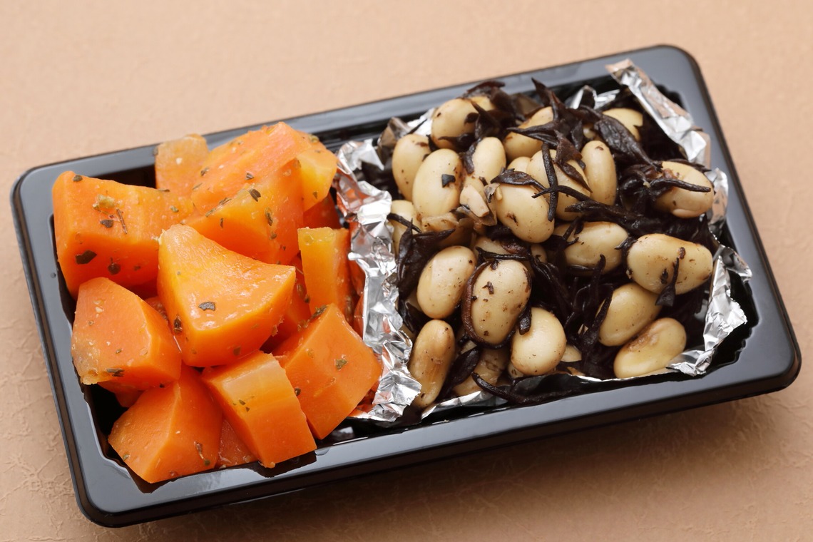 森安　照が撮影した「おにぎり・惣菜・お弁当」の写真