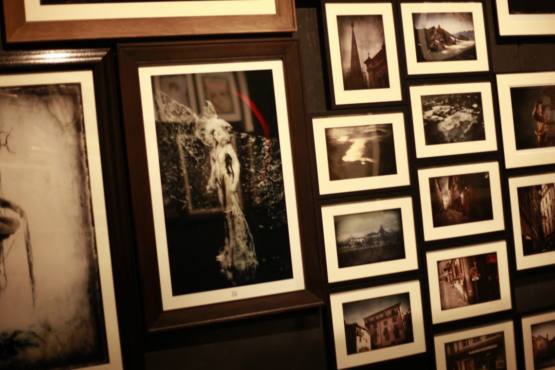 写真屋gonree　阿波根里恵が撮影した「野波浩 作品展 「ELEMENTS」」の写真