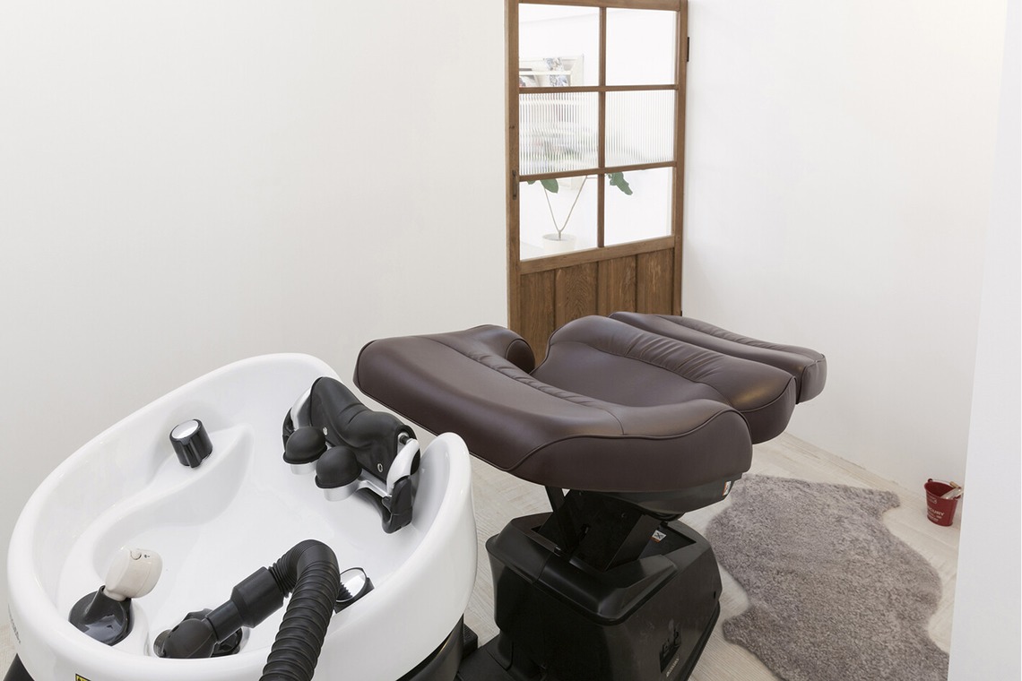 末安 善之が撮影した写真のアルバム「ヘアーサロンの店舗およびスタッフ撮影」