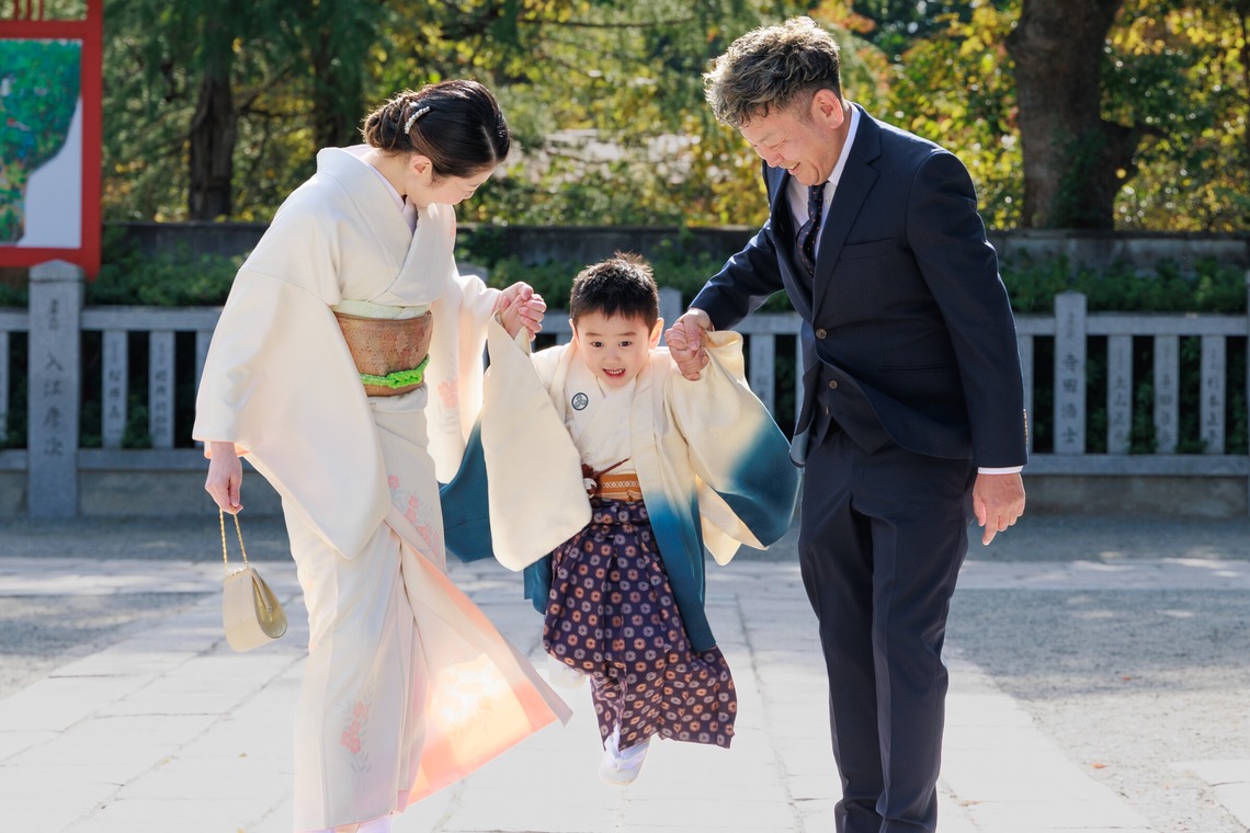 真方　祥が撮影した写真のアルバム「七五三参り記念写真」
